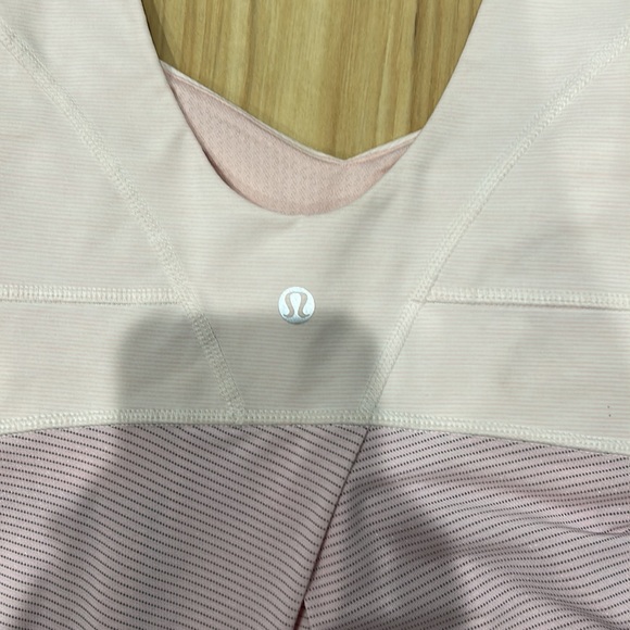 “Vintage” pink lulu lemon worm out top - Picture 3 of 4